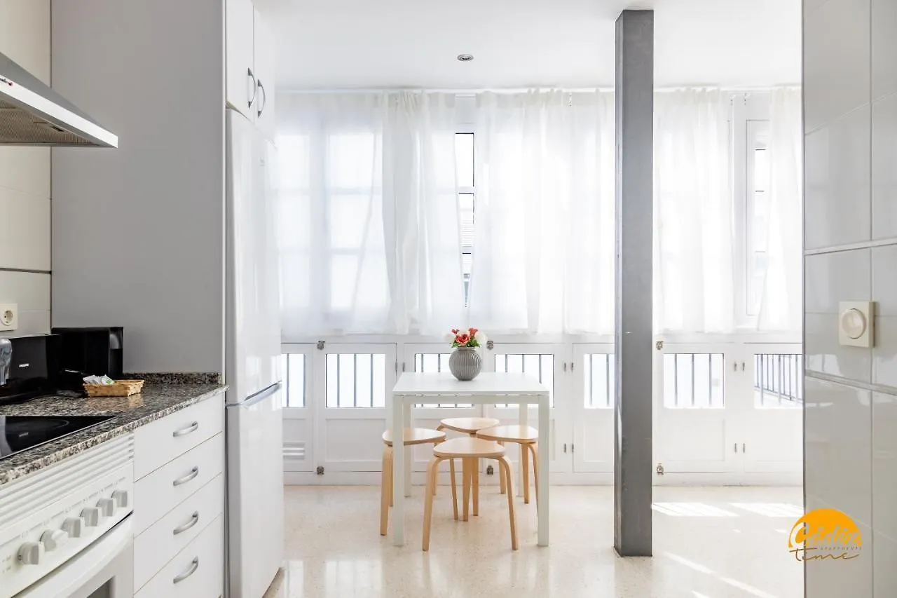 Green Home By Cadiz Time Апартаменты
